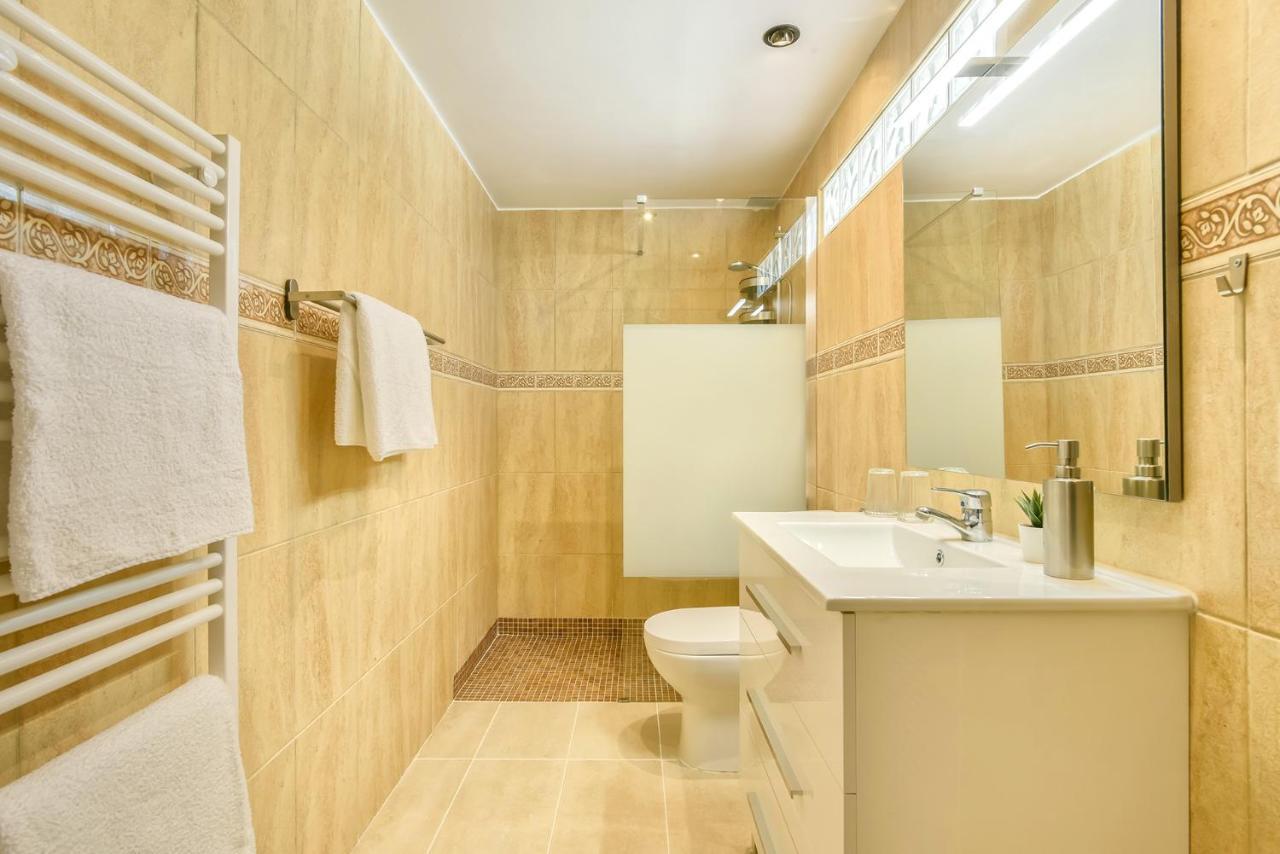 Modern Stylish Bungalow In 莫莱拉 外观 照片